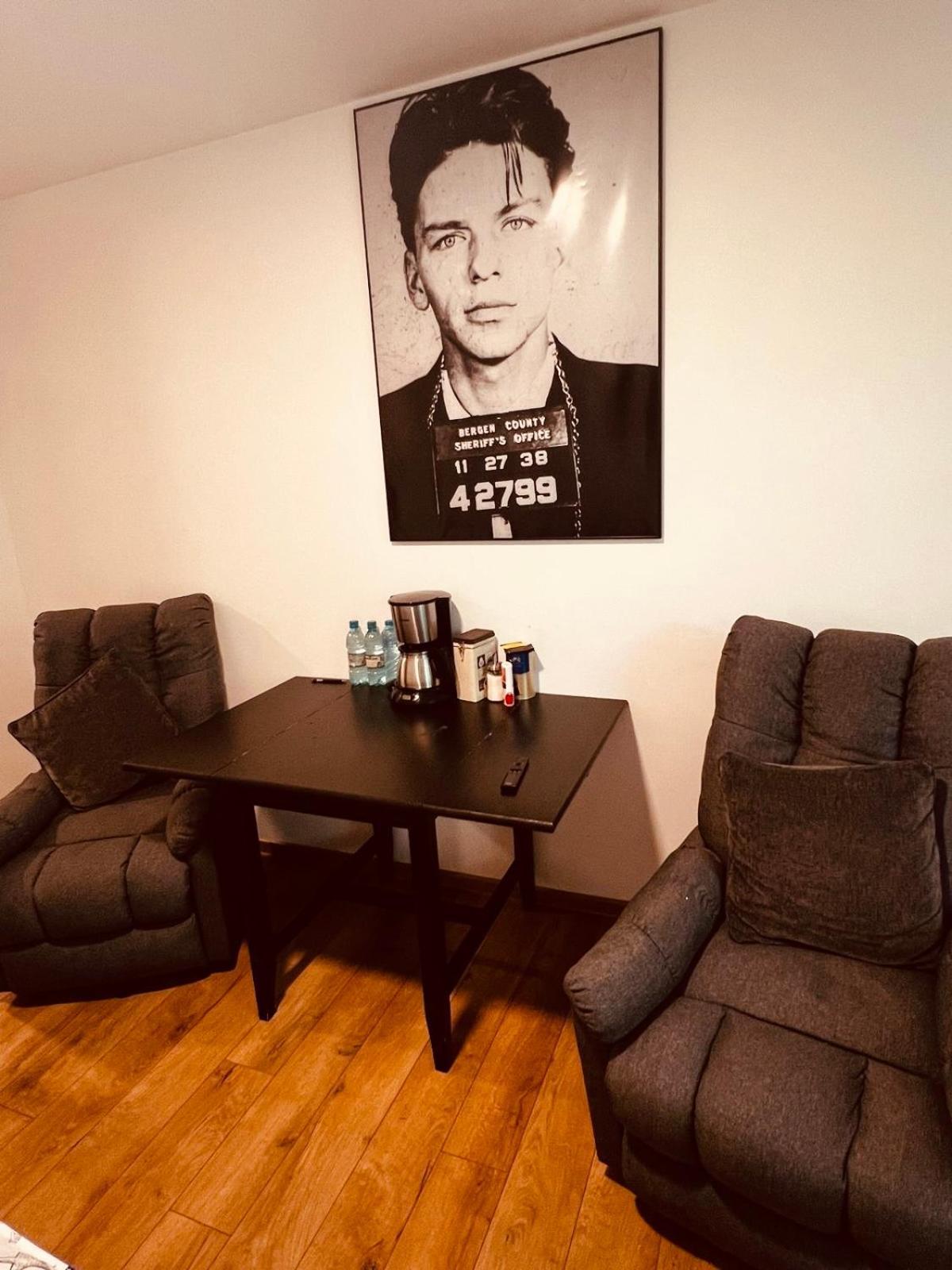 Studio Grigorescu Bukarest Kültér fotó